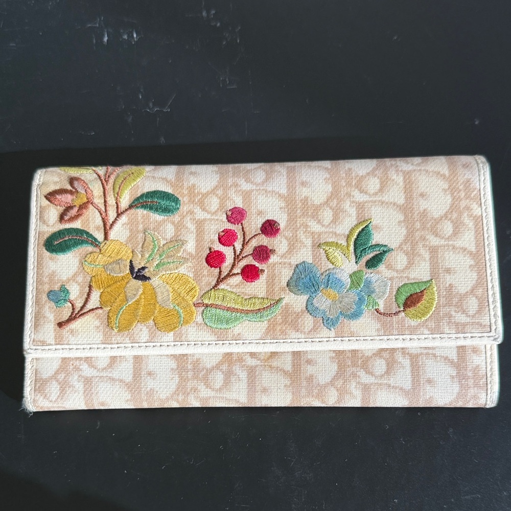 Dior Beige Wallet with Floral Embroidery